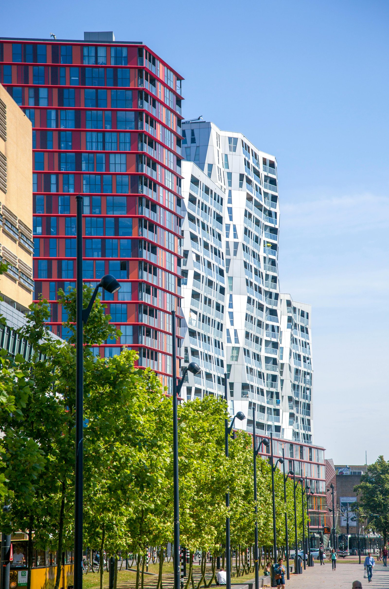 Urban Corporate Tower - 42-story sustainable office complex